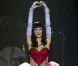 A 26 ans, la chanteuse Katy Perry serait une vraie diva... Il n'empêche que la chanteuse n'a pas peur du ridicule ! Auckland, 7 mai 2011 