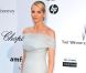 Charlene Wittstock en mai 2011 a déjà l'allure d'une princesse avec sa longue robe grise en mousseline de soie... Vous avez dit élégance ? 