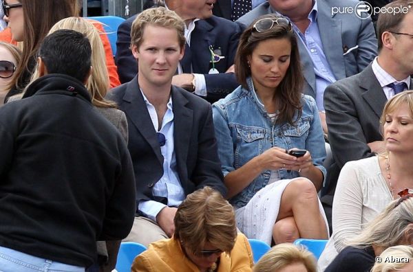 Pippa Middleton assiste à un match de tennis d'Andy Murray avec son ex-boyfriend George Percy... Qu'en pense son chéri Alex Loudon ? Londres le 9 juin 2011