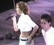 Britney interprète  Sometimes  lors de son  Crazy 2K Tour  en 2000.