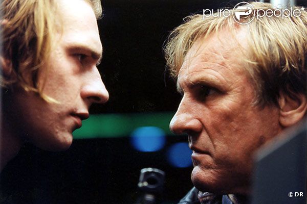 Dans le film Aime ton père, les deux Depardieu, Gérard et Guillaume, se donne la réplique 