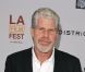 Ron Perlman lors de l'avant-première à Los Angeles le 26 juin 2011 du film Don't Be Afraid of the Dark