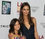 Katie Holmes et Bailee Madison lors de l'avant-première à Los Angeles le 26 juin 2011 du film Don't Be Afraid of the Dark