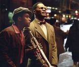 A 21h ce vendredi 1er juillet sur la chaîne Ciné  Emotion, venez découvrir <em>Ray</em>, un biopic ensorcelant. <br />