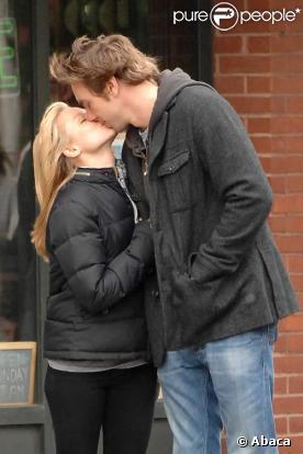 Kristen Bell et Dax Shepard à New York, le 11 mai 2008