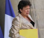 Roselyne Bachelot a assisté à la décoration d'Anna Wintour par Nicolas Sarkozy le 6 juillet 2011 à l'Elysée.
