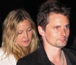 Kate Hudson est maman d'un petit garçon né le samedi 9 juillet 2011 à Los Angeles ! Le père est son fiancé Matthew Bellamy. Ici le couple en avril 2011.