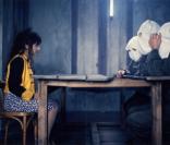 Image du film Comme elle respire avec Marie Trintignant et des pieds nickelés 