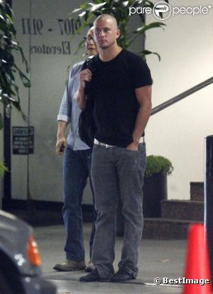 Channing Tatum apparaît complètement chauve sur le tournage de G.I. Joe 2 : Cobra Strikes, à Los Angeles, le mardi 12 juillet 2011.