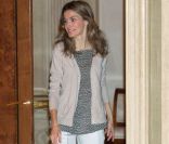 Letizia et Felipe d'Espagne tiennent une audience au palais Zarzuela à Madrid, le 21 juillet 2011