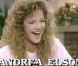 Andrea Elson, dans le générique de la série  Alf .