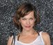 Milla Jovovich, traumatisée, et l'icône Marianne Faithfull réunies