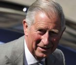 Le prince Charles arrive au mariage de Zara Phillips et Mike Tindall à Edimbourg, le 30 juillet 2011.