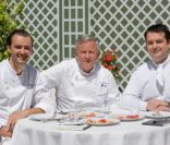 Les trois chefs phares de M6, jury d'un dîner presque parfait : la meilleure équipe de France !  