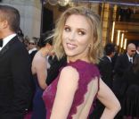 Scarlett Johansson, cérémonie des Oscars, à Los Angeles, le 28 février 2011.