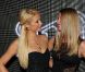 Paris Hilton passe un moment festif avec sa soeur Nicky au VIP Room de Jean-Roch, à Saint-Tropez. Août 2011