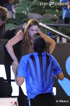 Lors de sa victoire avec son frère Mike à l'Open d'Australie en janvier 2011, Bob Bryan a célébré sa joie avec son épouse (depuis décembre 2010) Michelle Alvarez. En juillet 2011, il annonce qu'ils attendent un bébé. 