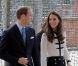 William et Kate à Birmingham, ont rencontré les familles des trois hommes tués la semaine dernière dans les émeutes qui ont sévi en Angleterre. 19 août 20011