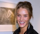 Rosie Huntington-Whiteley en décembre 2008. 