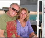 Yves Rénier et son épouse Karin à Saint-Barthélémy, en avril 2009.<br />