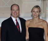 Charlene et Albert de Monaco à l\'occasion du 100e anniversaire du Golf Club de Monte-Carlo, le 27 août 2011