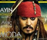 Johnny Depp, ou plutôt Jack Sparrow, en couverture de <em>Sah Bazaar</em>. Mai 2011.<br />