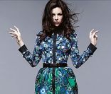 Julia Restoin Roitfeld prend la pose pour la campagne automne de la marque coréenne Hanii Y