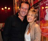 Jean-Luc Reichmann et Véronique Jannot lors de la conférence de presse des théâtres privés, le jeudi 8 septembre 2011.
