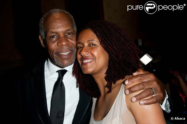 Danny Glover et sa compagne Eliane aux 6e Trophées afro-caribéens, au théâtre du Châtelet, à Paris, le 12 septembre 2011.