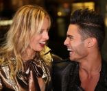 Karolina Kurkova et Baptiste Giabiconi lors de la soirée de réouverture de Aigner Shop à Munich le 15 septembre 2011 