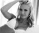 Adriana Cernanova, sauvage, dans la dernière publicité Wonderbra