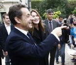 Carla-Bruni Sarkozy et son mari Nicolas Sarkozy ont accueilli les visiteurs des Journées du Patrimoine le samedi 17 septembre 2011