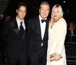 Jamie Hince, Mario Testino et Kate moss à la Moet & Chandon Etoile Awards Party à Londres le 19 septembre 2011