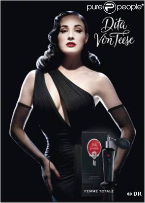 Dita Von Teese pour son premier parfum  