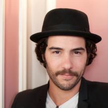 Tahar Rahim lors du photocall du film Les hommes libres 15 septembre 2011 à Paris