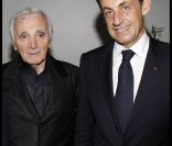  Charles Aznavour, mercredi 28 septembre 2011, était bien entouré pour la soirée spéciale au profit de l'association Aznavour pour l'Arménie, à l'Olympia, en présence de Nicolas Sarkozy. Plein d'amis sur scène, plein d'amis dans la salle... 