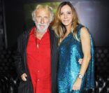 Pierre Richard et Cristiana Arcangeli à la soirée organisée par la Brésilienne pour le  lancement de sa  nouvelle gamme de cosmétiques à L'Arc à Paris, le 1e  octobre 2011