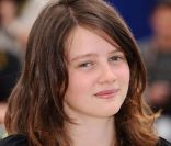 Pauline Etienne, ici à Cannes en mai 2010 pour présenter L\'Autre Monde.