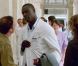 Omar Sy dans le film Tellement proches 