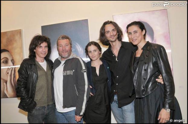 Jean-Michel Jarre, Philippe Starck, Ara, David et Yasmine à l'exposition d'Ara Starck
