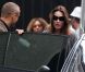 Carla Bruni-Sarkozy escortée à Paris pour une sortie shopping improvisée ! Le 13 octobre 2011