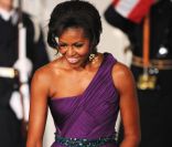 Michelle Obama, superbe dans une robe d\'un créateur coréen lors du dîner d\'état organisé en l\'honneur du président sud-coréen à Washington le 13 octobre 2011