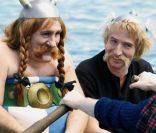 Astérix et Obélix : Au service de sa Majesté, avec Gérard Depardieu et Edouard Baer