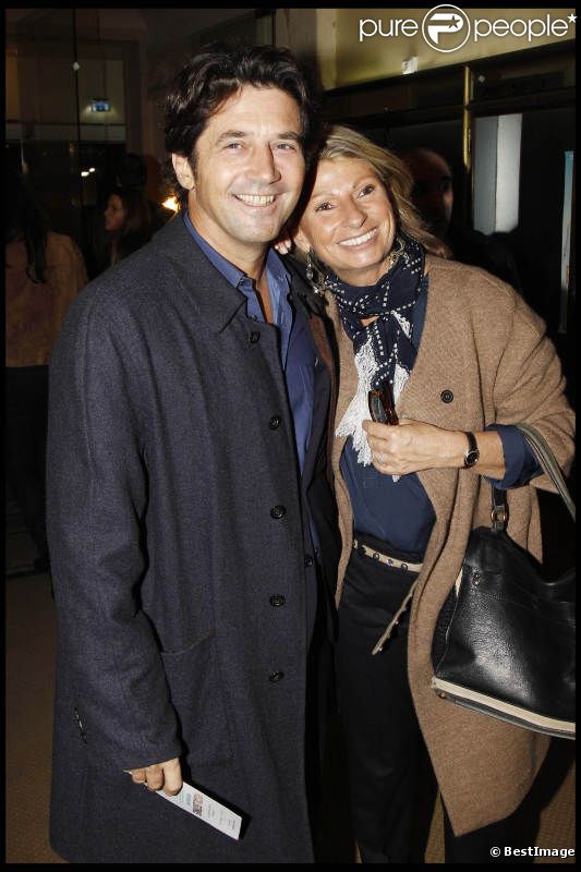 Bruno Madinier et sa femme Camille lors de la générale du On Alone Man Show de Pascal Légitimus au Palace à Paris le 17 octobre 2011