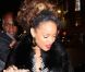 La chanteuse Rihanna se rend dîner à l'Avenue à Paris le 18 octobre 2011, deux jours avant son premier concert à Paris Bercy