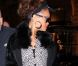 La chanteuse Rihanna se rend dîner à l'Avenue à Paris le 18 octobre 2011, deux jours avant son premier concert à Paris Bercy
