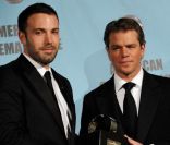 Ben Affleck et Matt Damon le 27 mars 2010, lors d\'une remise de récompense à la cinémathèque d\'Hollywood.