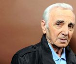 Charles Aznavour, à Paris, octobre 2011.<br />