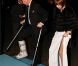 Boris Becker, en béquilles au bras de sa femme, se fait la vodka du diable