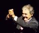Pierre Perret à L'Olympia, à Paris, le 28 octobre 2011.